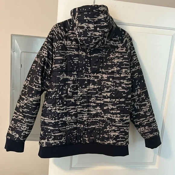 Men’s Reversible Northface Jacket - Picture 6 of 6